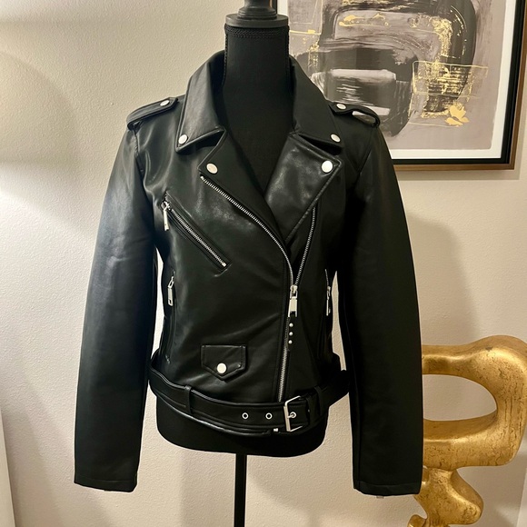 Rebecca Minkoff Jackets & Blazers - NWT Rebecca Minkoff Moto Jacket Black Medium